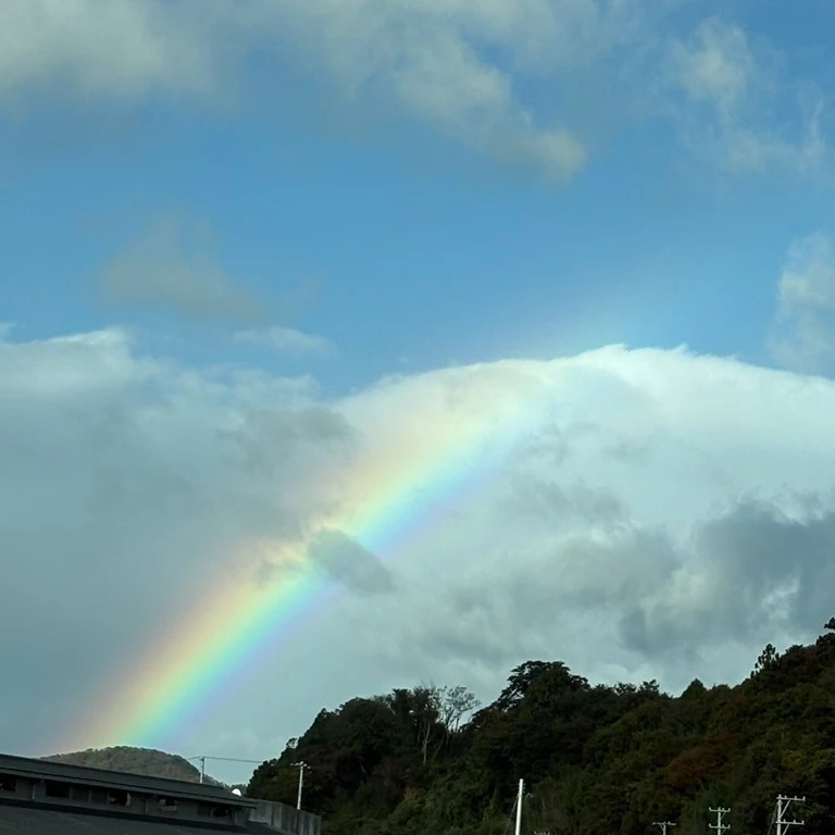お久しぶりの投稿しますねぇ〜